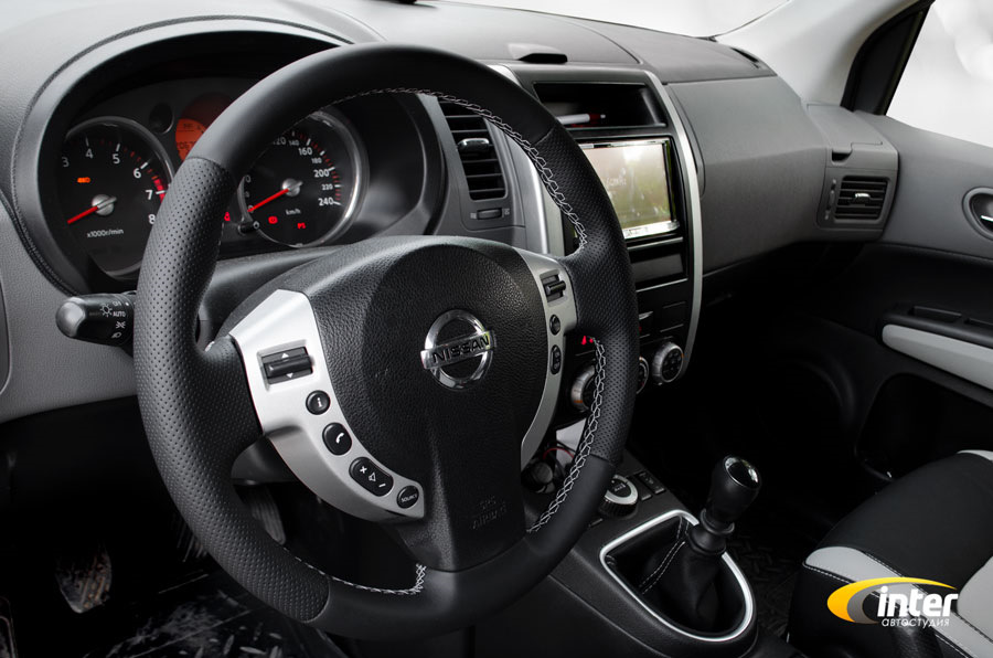 Перетяжка салона nissan x trail t31