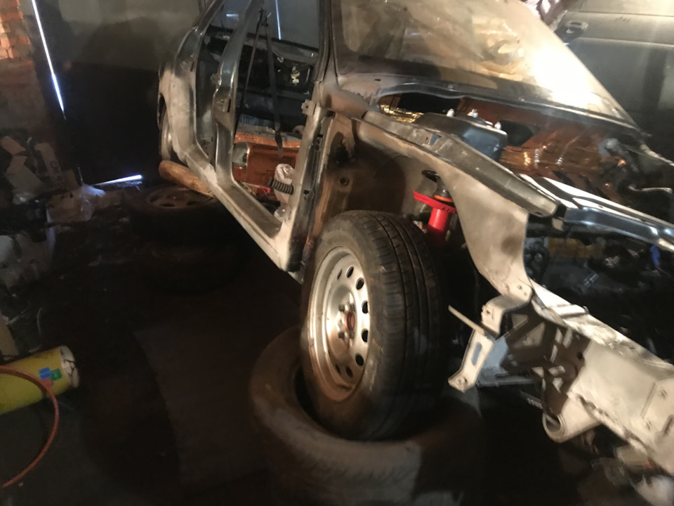 Антикор, выхлоп, топливный бак и вброс двигателя — Lada Приора седан, 1 ...