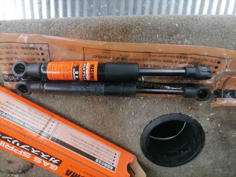 Сравнение старого и нового. — Volkswagen Touareg (1G)