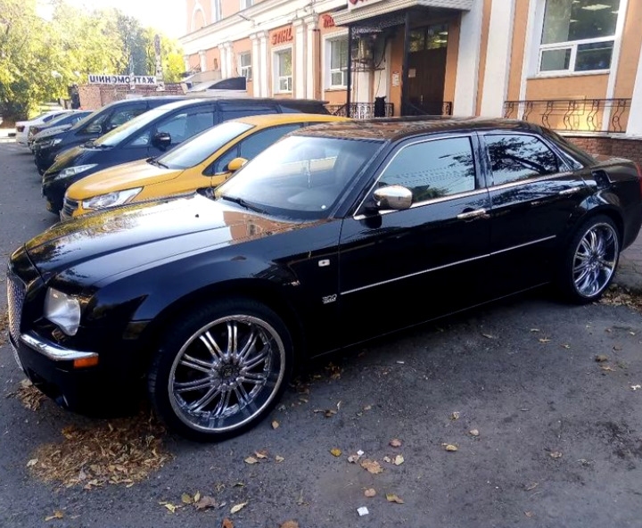Уже Экзотика! — Chrysler 300C (1G), 5,7 л, 2006 года | колёсные диски ...