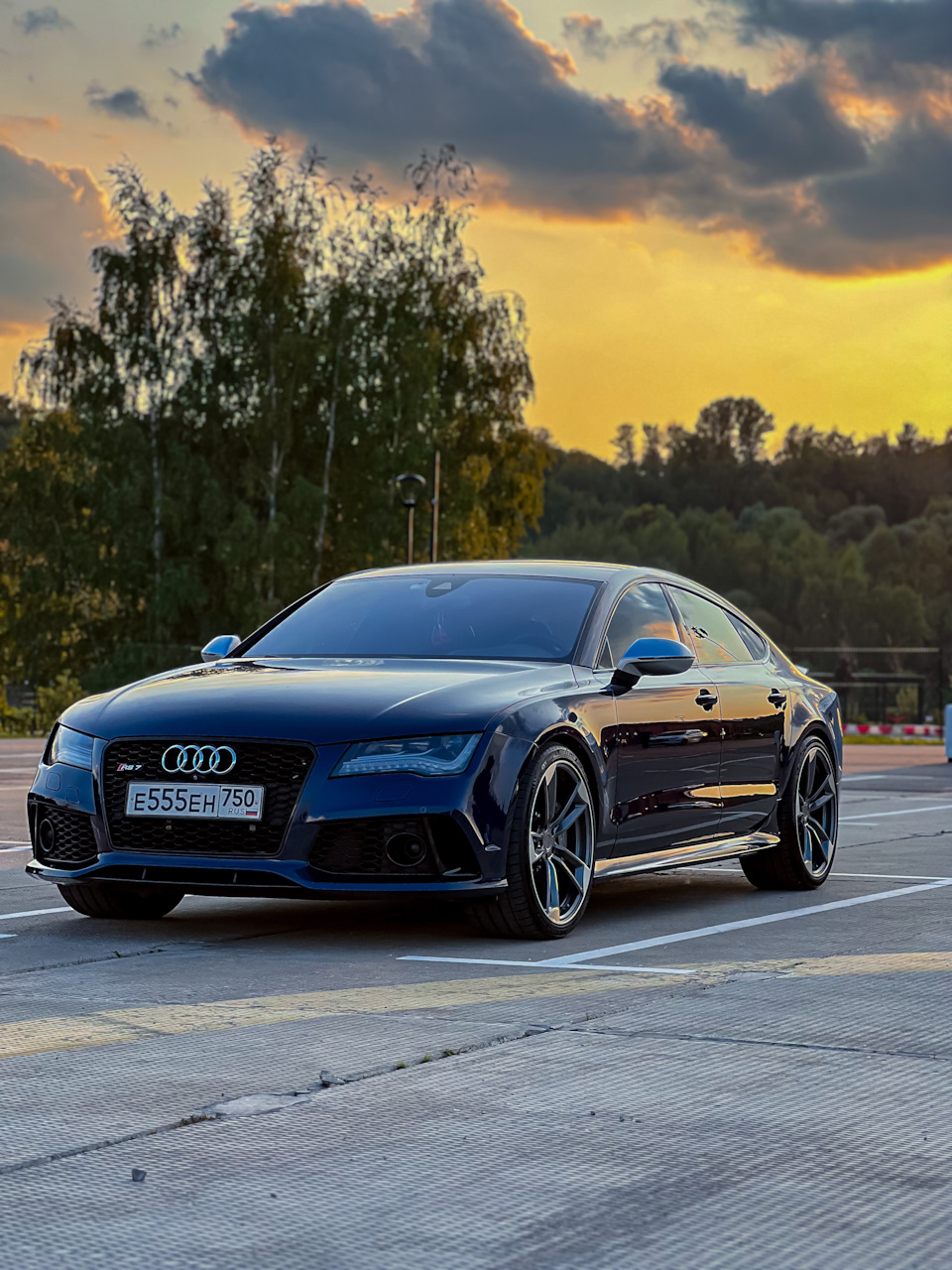 Небольшой фотосет — Audi RS7 (C7), 4 л, 2014 года | фотография | DRIVE2