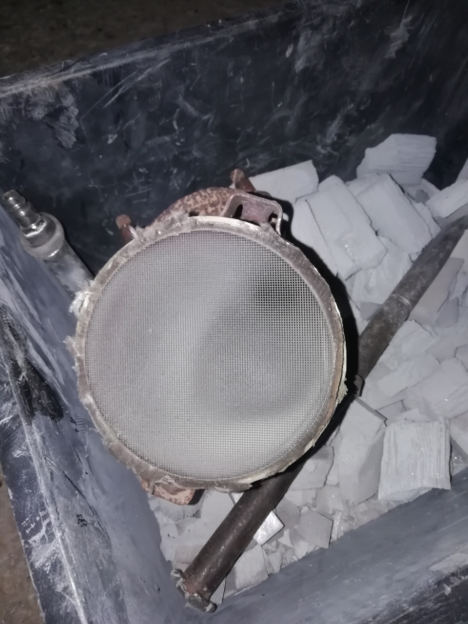 Выбил катализатор — Hyundai Solaris, 1,4 л, 2013 года | визит на сервис ...