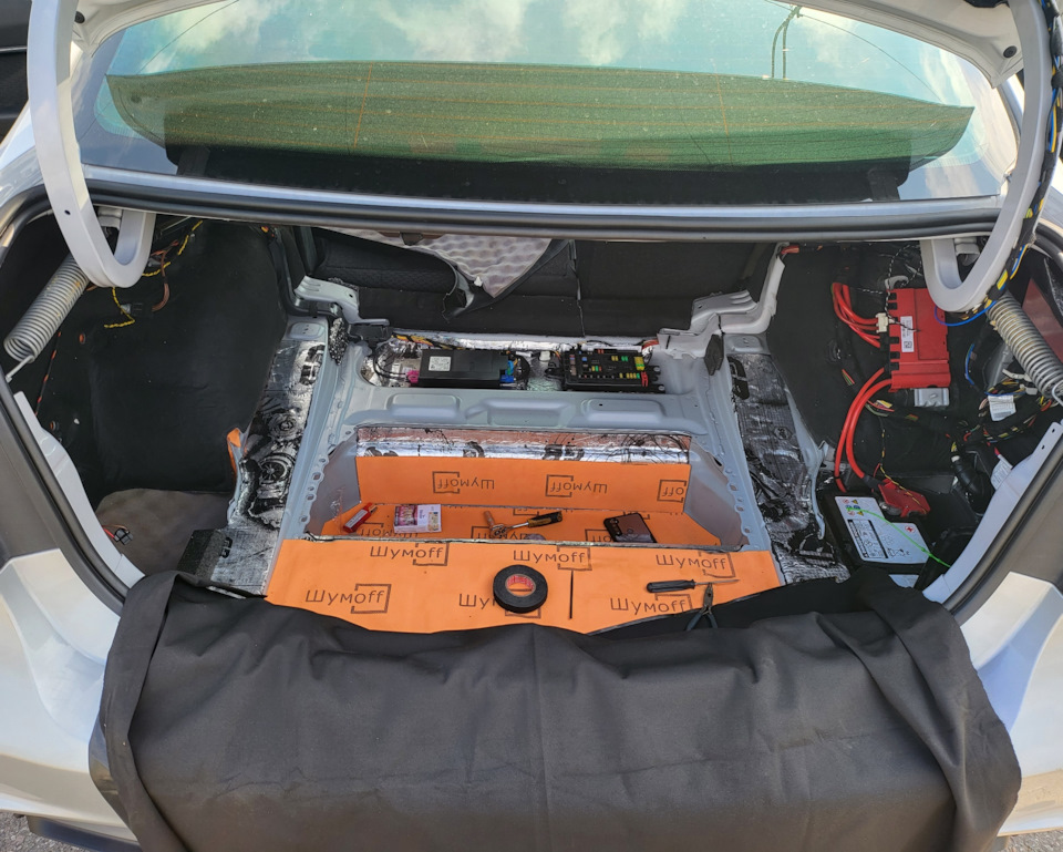 Установка стоек edc в круг с блоком, проводкой. — BMW 3 series (F30), 2 ...