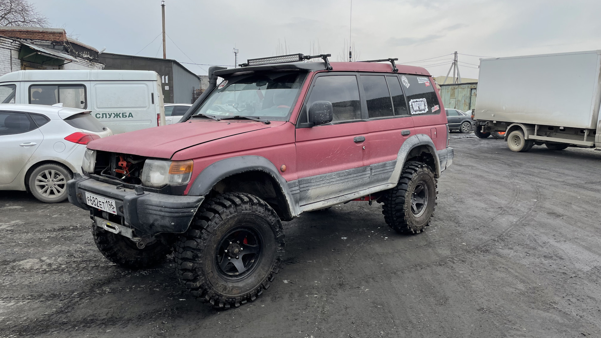 Продажа Mitsubishi Pajero (2G) 1993 (бензин, МКПП) — с историей  обслуживания — DRIVE2.RU