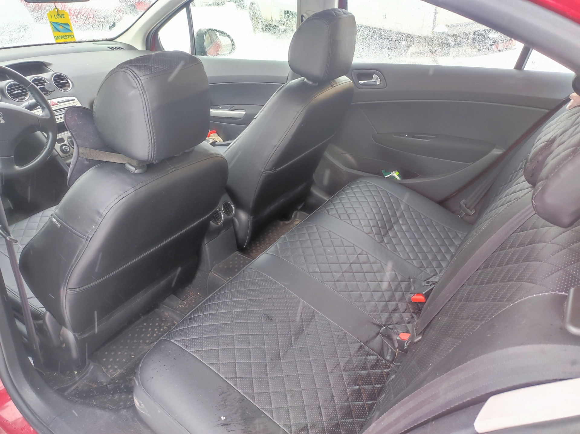 Чехлы автопилот. — Peugeot 408, 1,6 л., 2012 года | стайлинг | DRIVE2