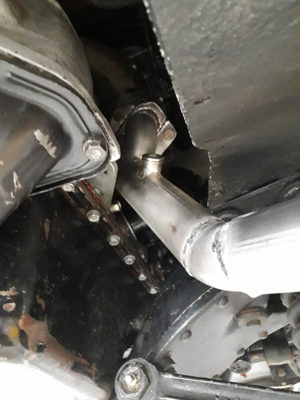 Выхлопная из нержавейки. — ГАЗ 21, 2,5 л, 1960 года | тюнинг | DRIVE2