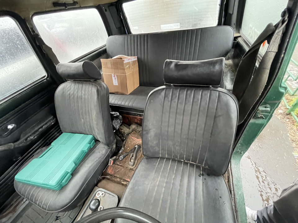 Замена сидений — Lada 4x4 3D, 1,6 л, 1985 года | запчасти | DRIVE2