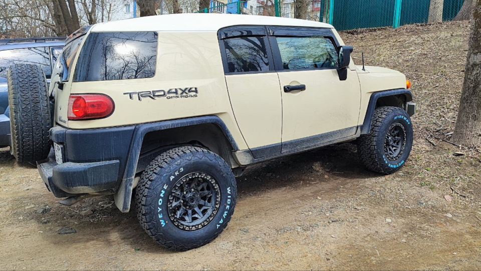 Фото в бортжурнале Toyota FJ Cruiser