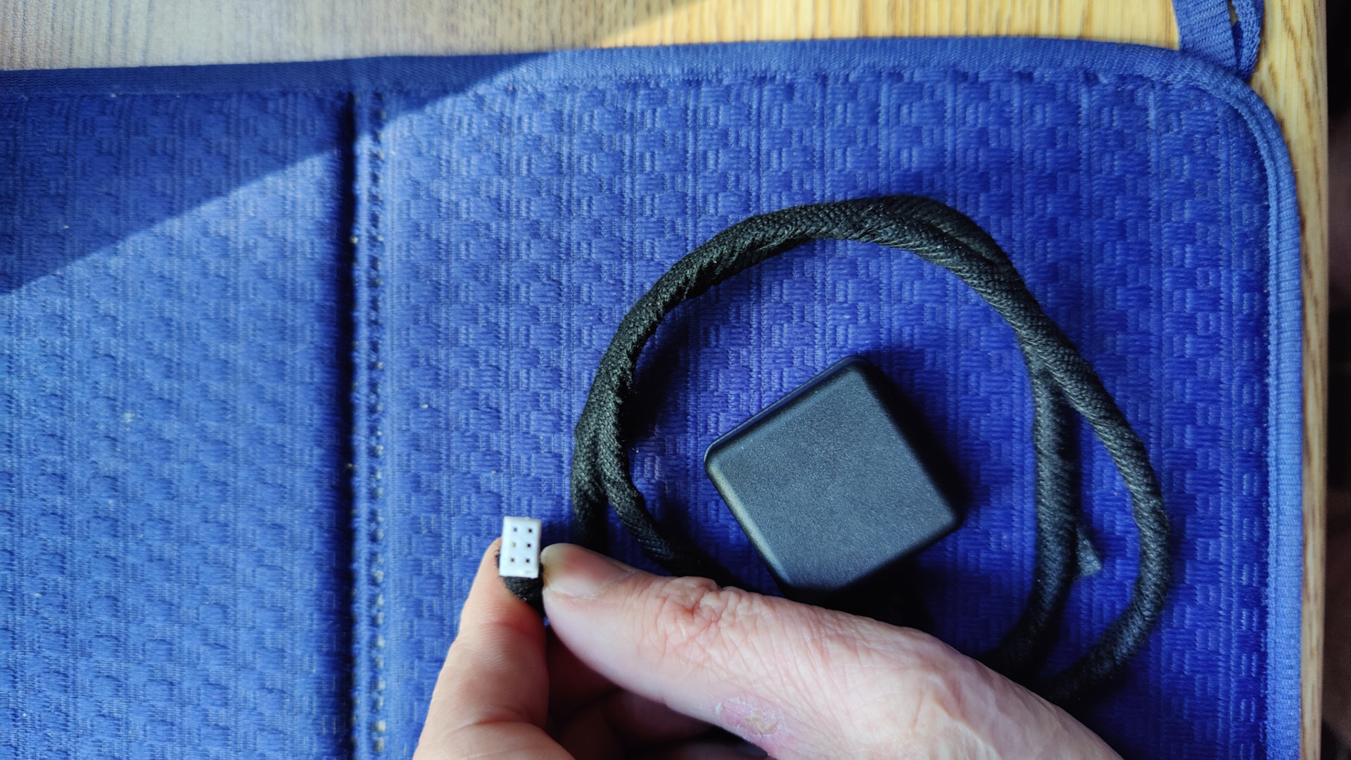 Пост №21. Установка GPS антенны для Starline и доводчика стекол ...