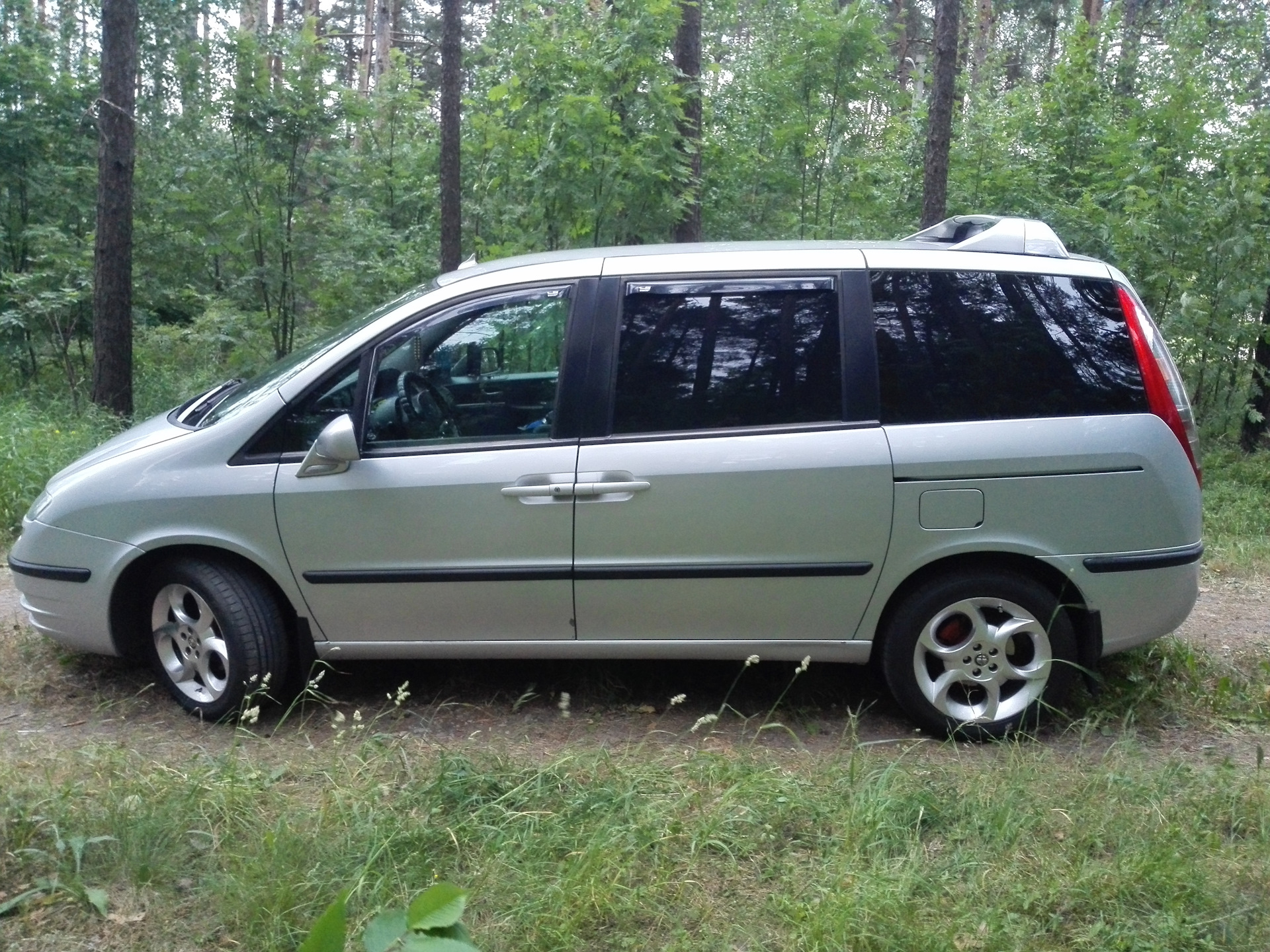 Пежо купил фиат. Пежо 807. Пежо 807 дизель. Fiat Ulysse 2004. Fiat Ulysse 2.0 МТ, 2001,.