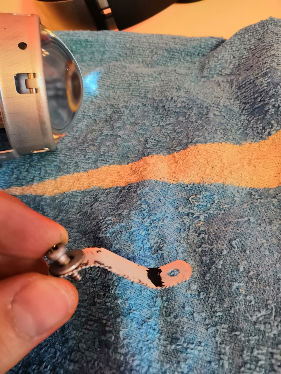 Замена штатных галогеновых линз на оригинальные ксеноновые от ...