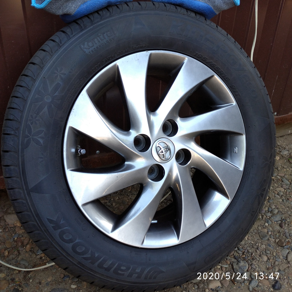 Диски TOYOTA (Japan) + шины HANKOOK (Korea) — Toyota E 140, 1,5 л, 2010 ...