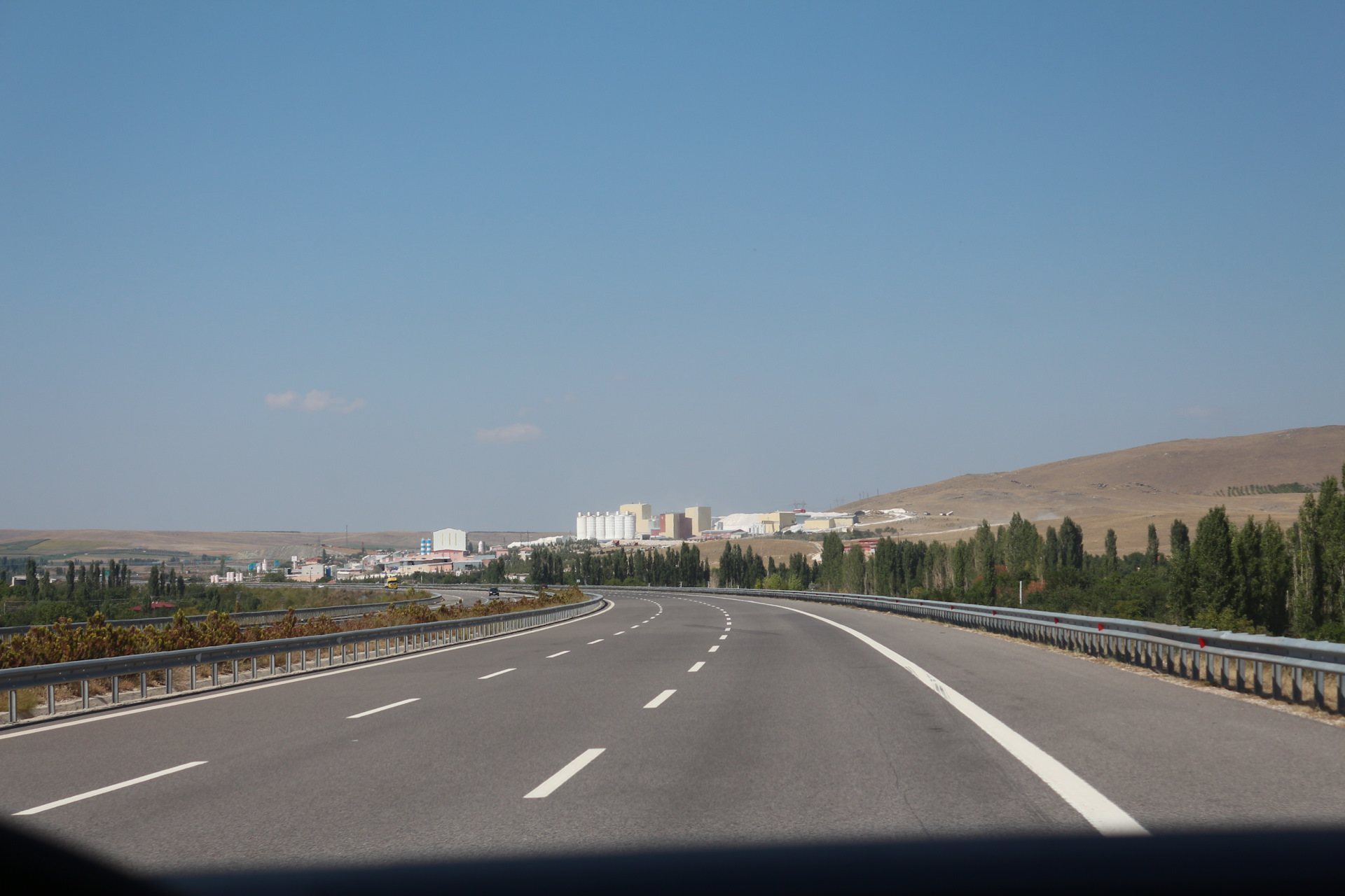 Дорога турция город. Турция дороги. Платные дороги Турции. Платная дорога в Турции. Дорога с Грозного в Турция.