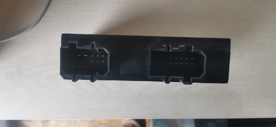 Нужна помощь в замене блока комфорта с 1C0 962 258AA на 1J0 959 799AJ ...