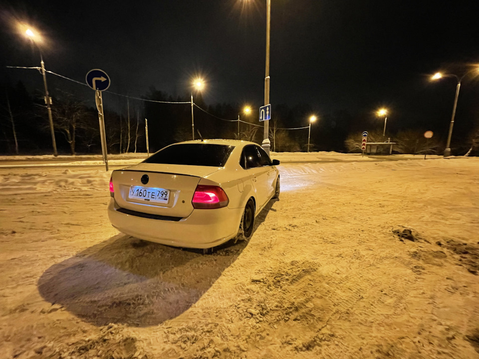 Вопрос?! Стук спереди справа — Volkswagen Polo Sedan, 1,6 л, 2011 года ...