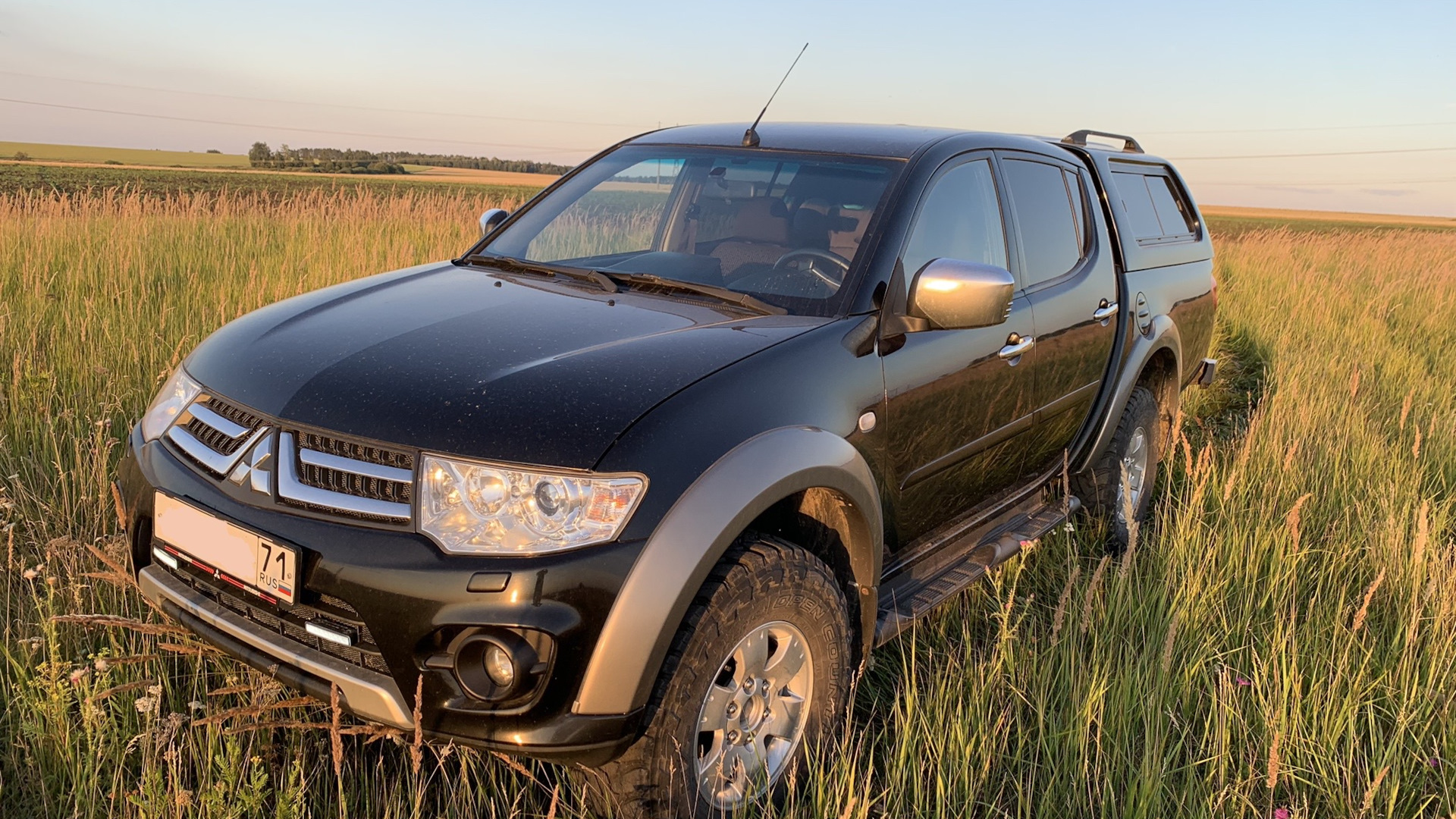 Mitsubishi L200 (4G) 2.5 дизельный 2015 | 🏴‍☠️Черная жемчужина на DRIVE2