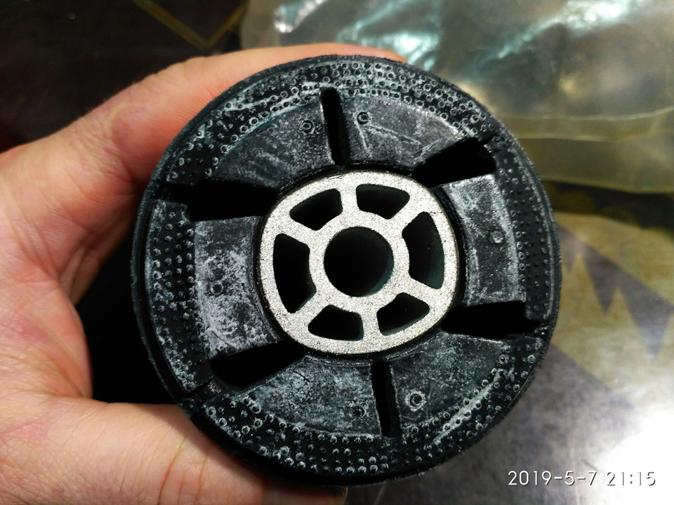 Сайлентблоки задней балки рено меган 3. Сайлентблок задней балки рено сценик 3. Сайлентблок задней балки рено меган 2. Сайлентблок задней балки рено кангу 1. Сайлентблоки задней балки рено меган 2.