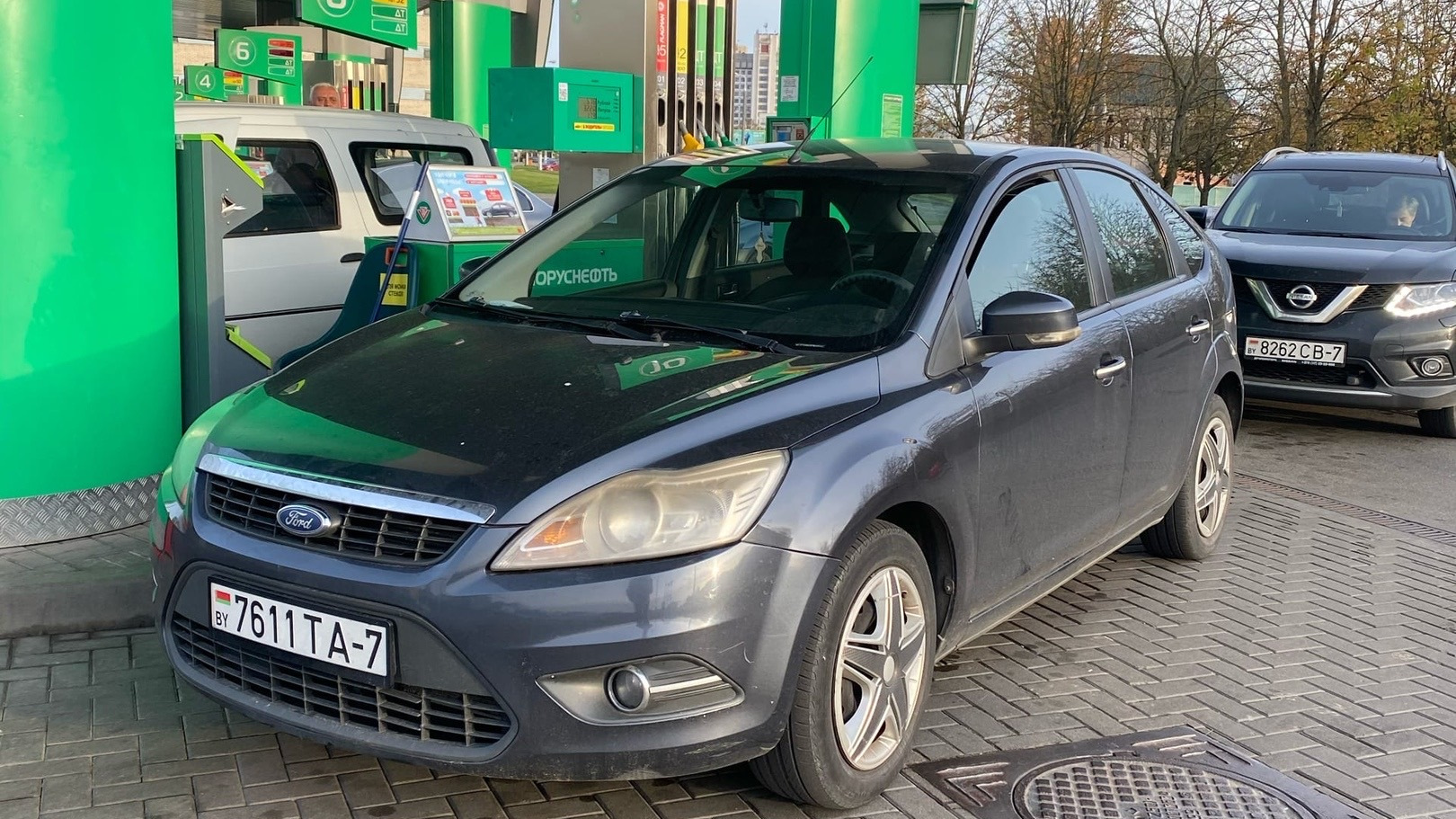 Sea grey ford. Цвет Персей металлик Форд фокус.