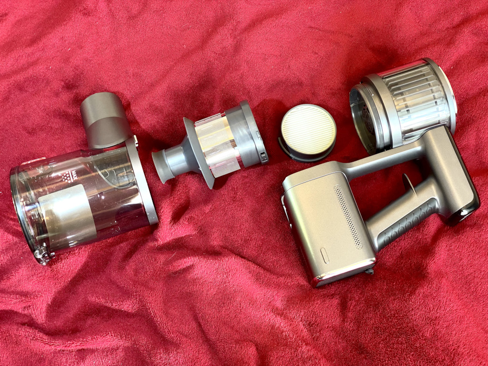 Вертикальный беспроводной пылесос RED. Топ среди топов! — DRIVE2