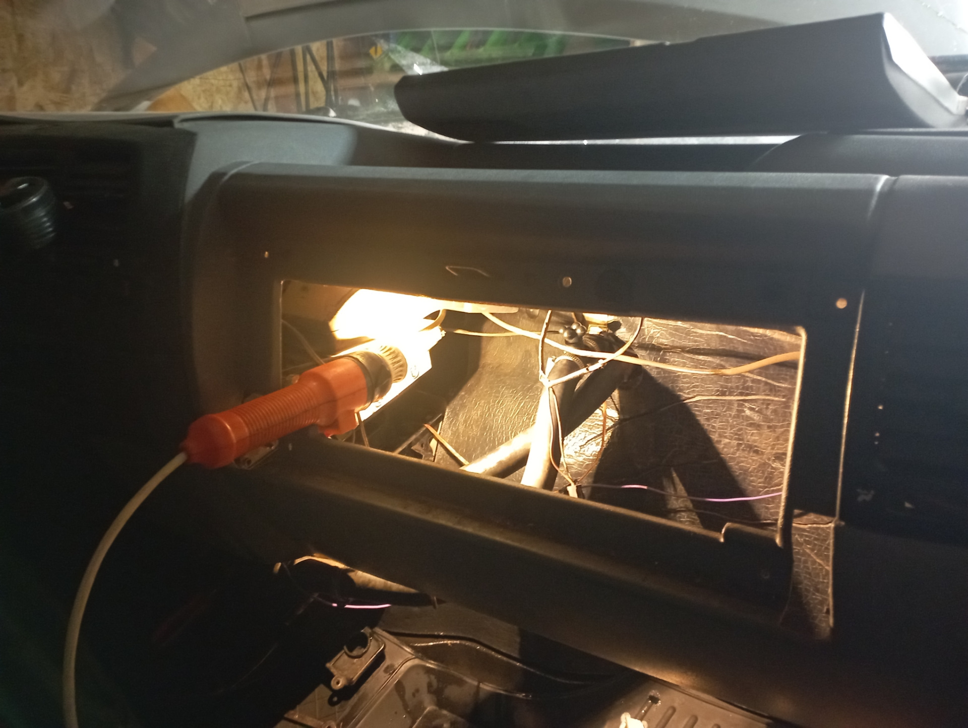 Промывка системы охлаждения, замена радиатора печки ГАЗ Соболь 4х4 ...