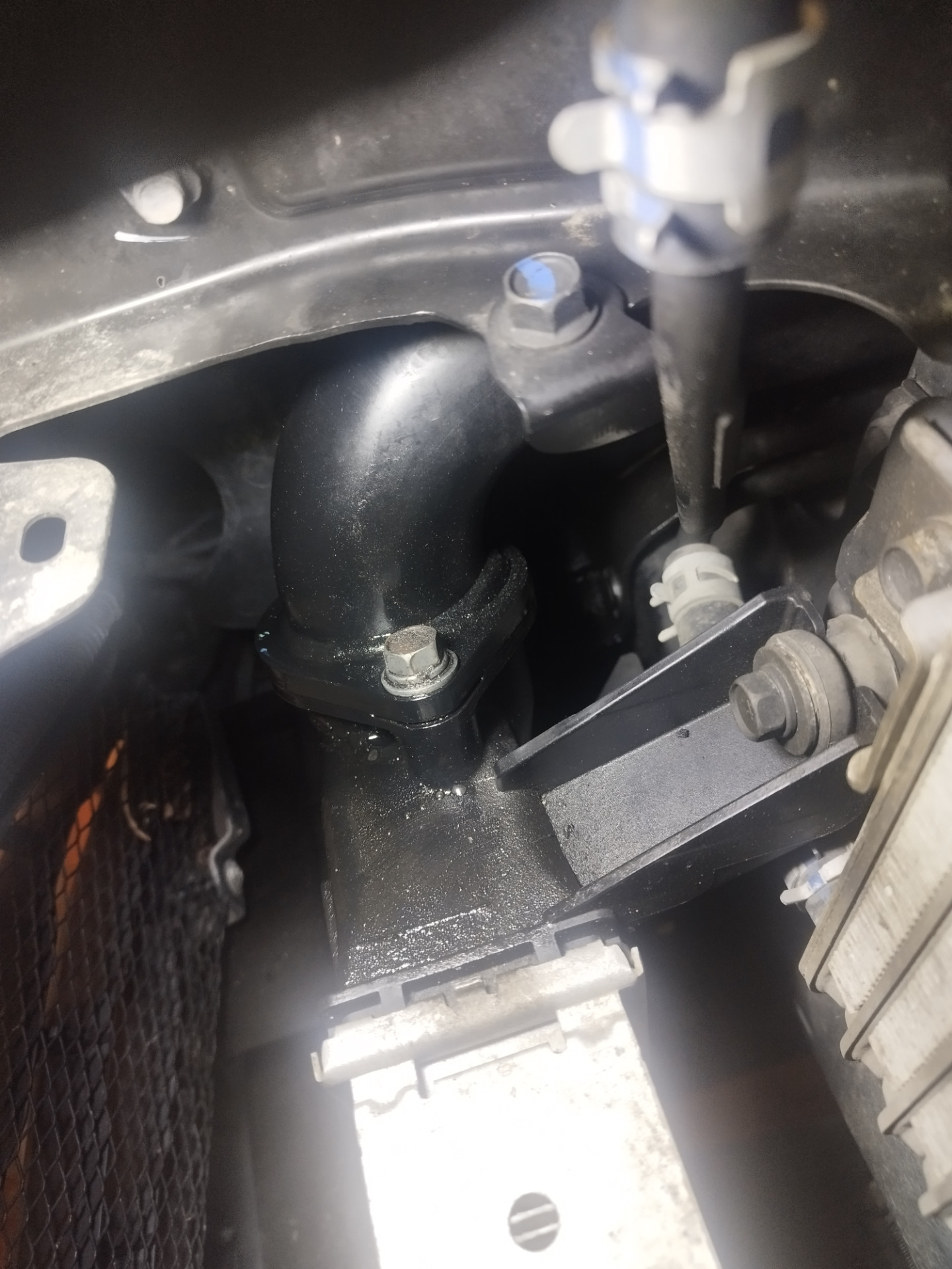 Прокладка интеркулера — Mitsubishi Pajero Sport (3G), 2,4 л, 2020 года ...