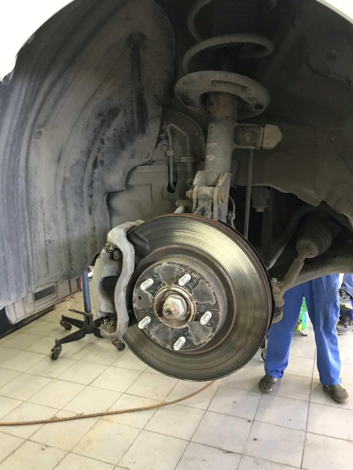 Беда, тормозные диски для 1,5 и 1,6 не подходят на 2л — Mazda 3 (3G) BM ...