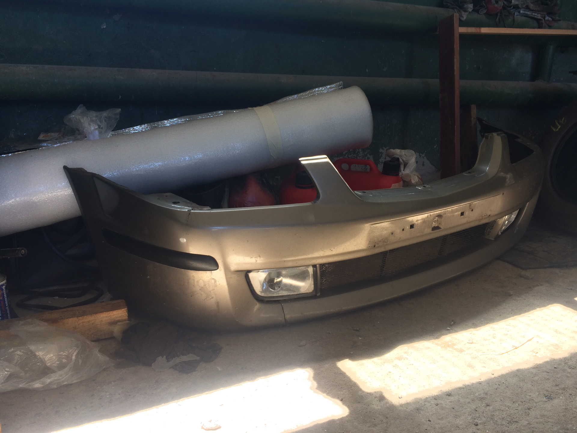 Замена колпачков, регулировка клапанов — Mazda 323 VI, 1,5 л, 1999 года ...