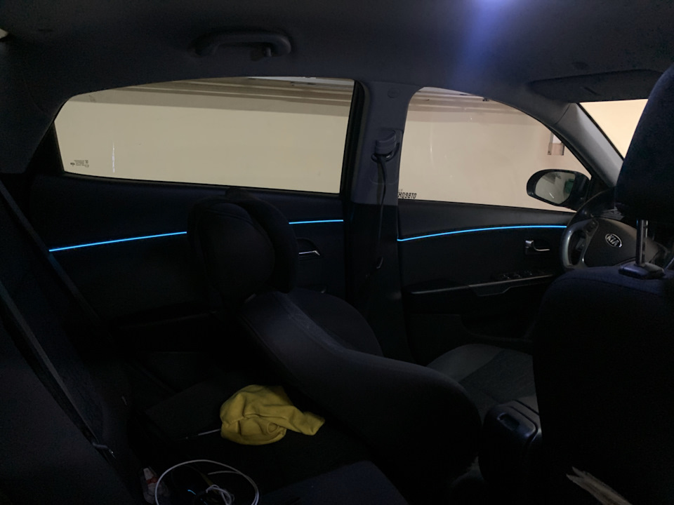 Гибкий неон — KIA Rio (3G), 1,6 л, 2017 года | своими руками | DRIVE2