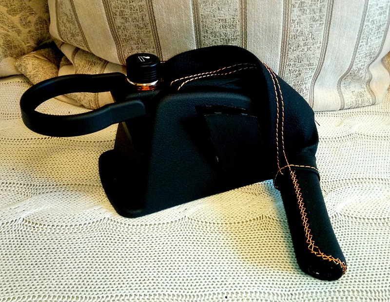 Ручник калина 2 в коже с прикуривателем в ниву. — Lada 2329, 1,7 л ...