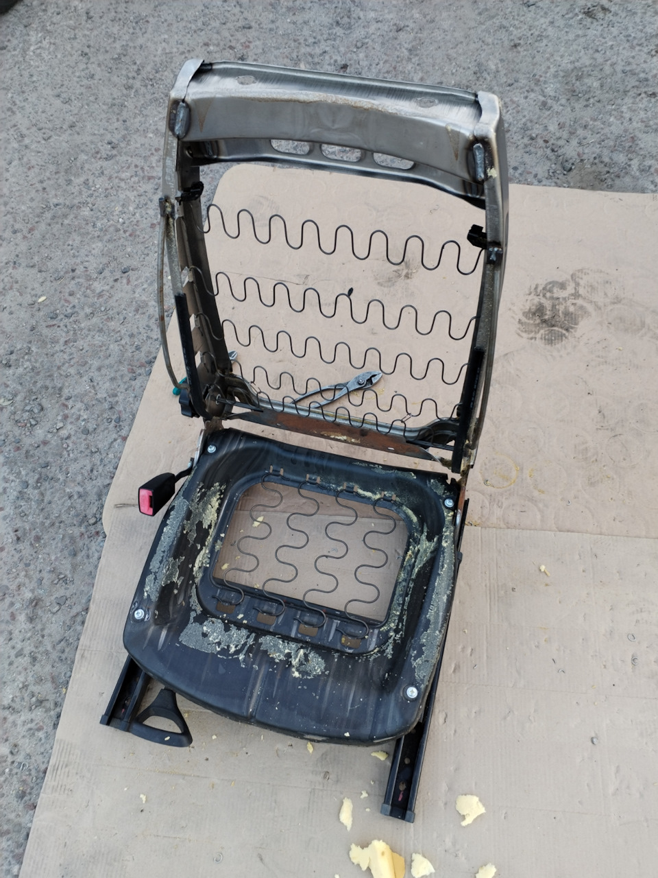 Разборка водительского сиденья и стирка обивки сиденья — Lada Калина ...