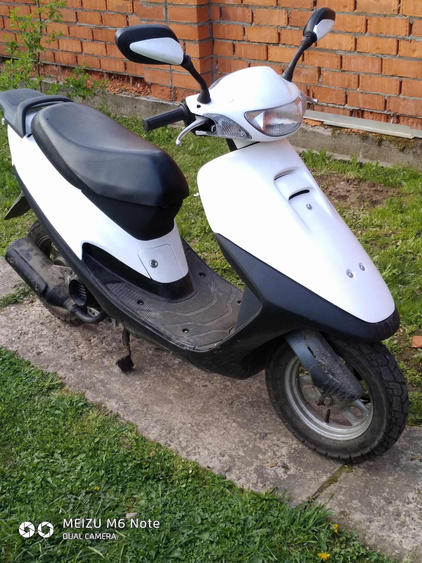 Хонда такт 30. Honda Tact 30. Хонда такт 30 фиолетовый. Мопедка.