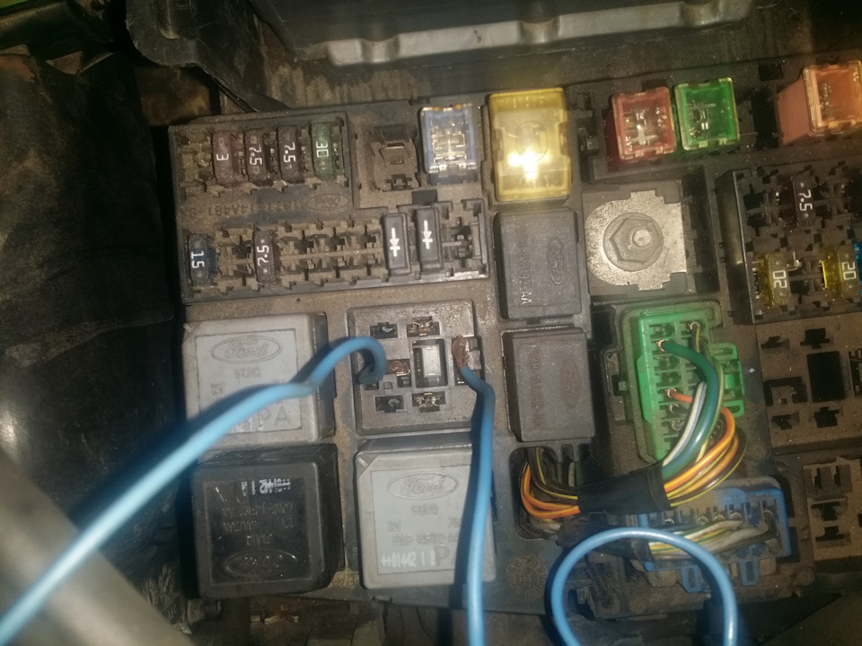 Фото в бортжурнале Ford Mondeo III