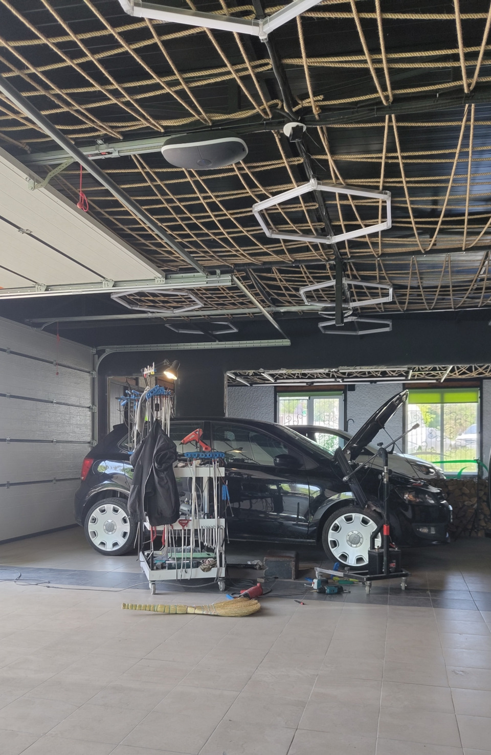 Исправление вмятин без покраски! — Volkswagen Polo Mk5, 1,4 л., 2009 ...