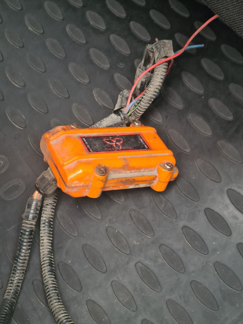 Перепрошивка мозгов Эльке на 12 году совместной жизни) — Mitsubishi ...