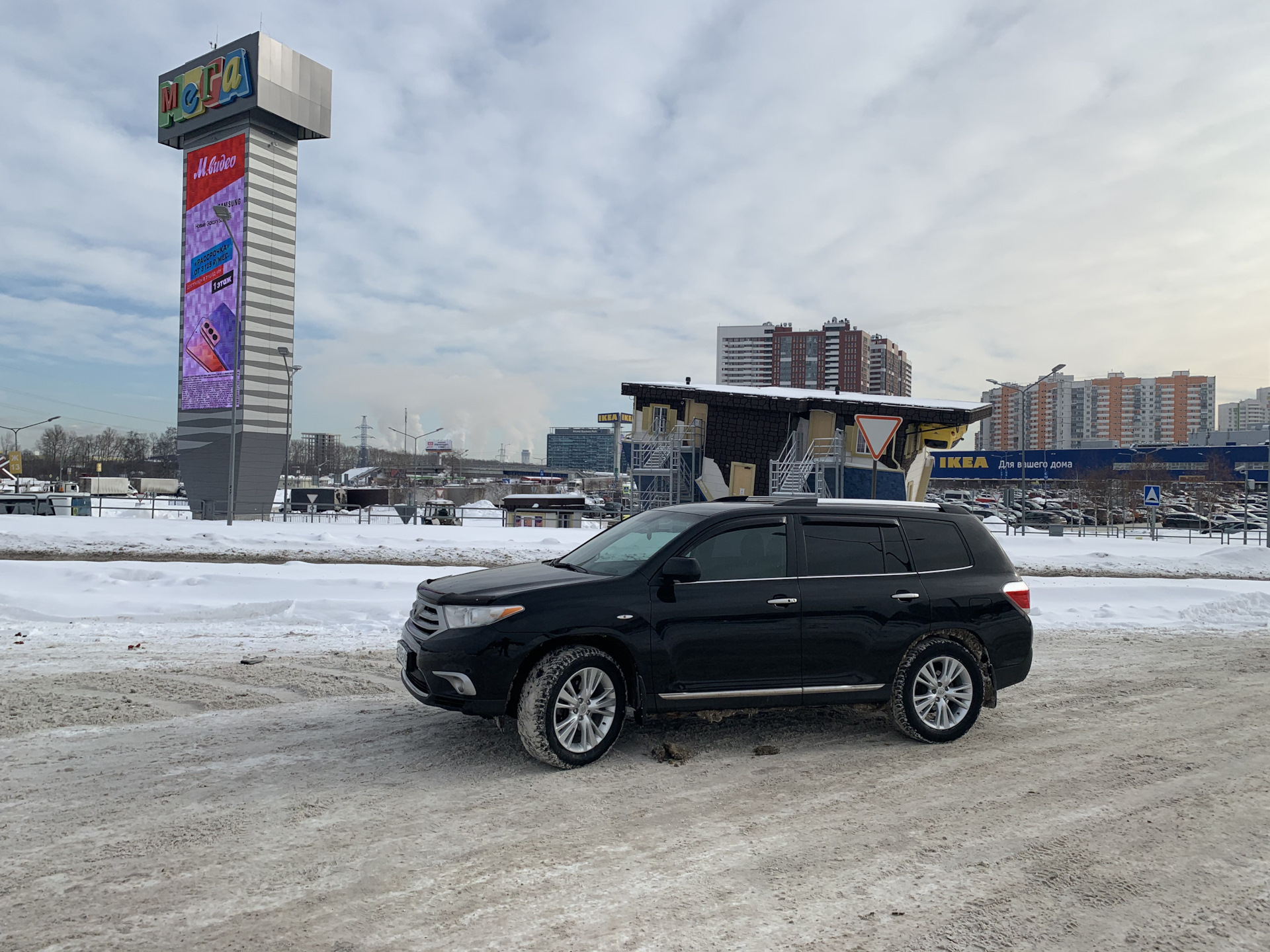 Фото Зимой — Toyota Highlander (XU40), 3,5 л, 2011 года | фотография |  DRIVE2