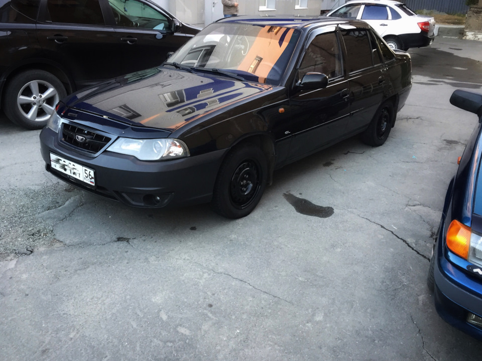 Мойка, полировка, перетяжка дверной карты — Daewoo Nexia (N150), 1,5 л ...