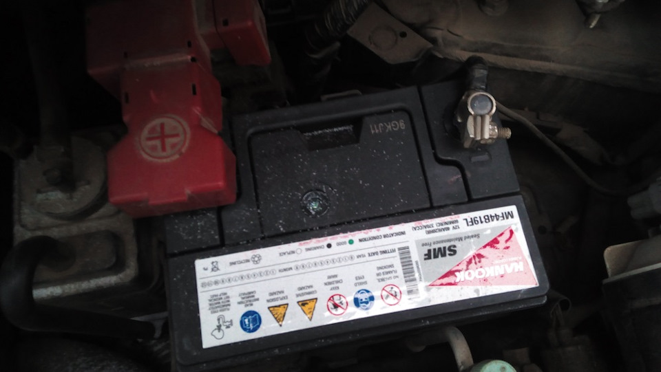 Тихо скончался аккумулятор 2… — Mazda AZ-Wagon, 0,6 л, 2010 года ...