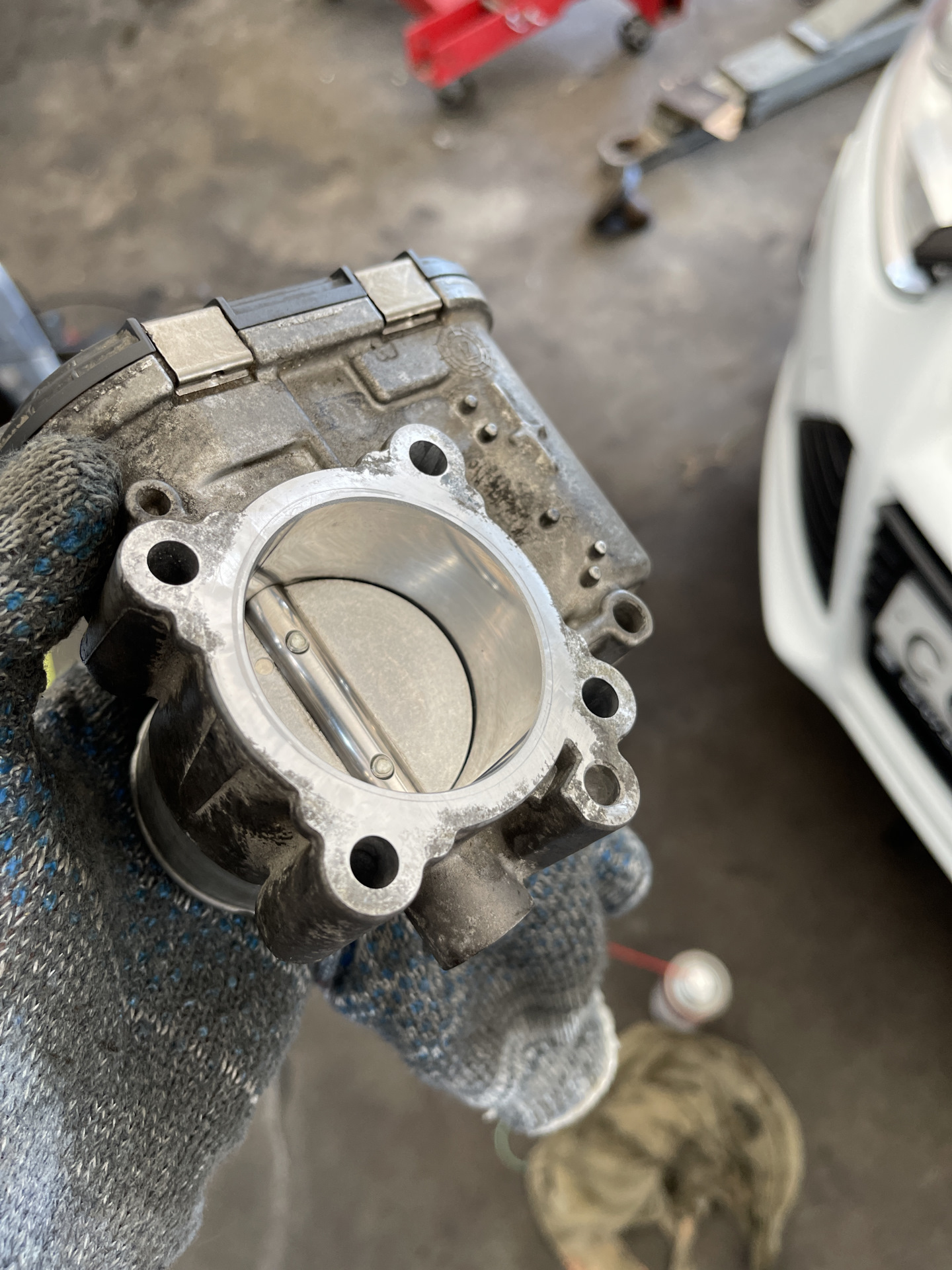 Дроссель. Нулевой фильтр. Прямоток. Форд фокус 3 1.6 2013г — Ford Focus ...