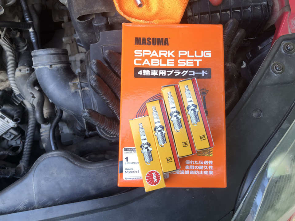 Свечи и высоковольтные провода — Volkswagen Golf Plus, 1,6 л, 2010 года ...