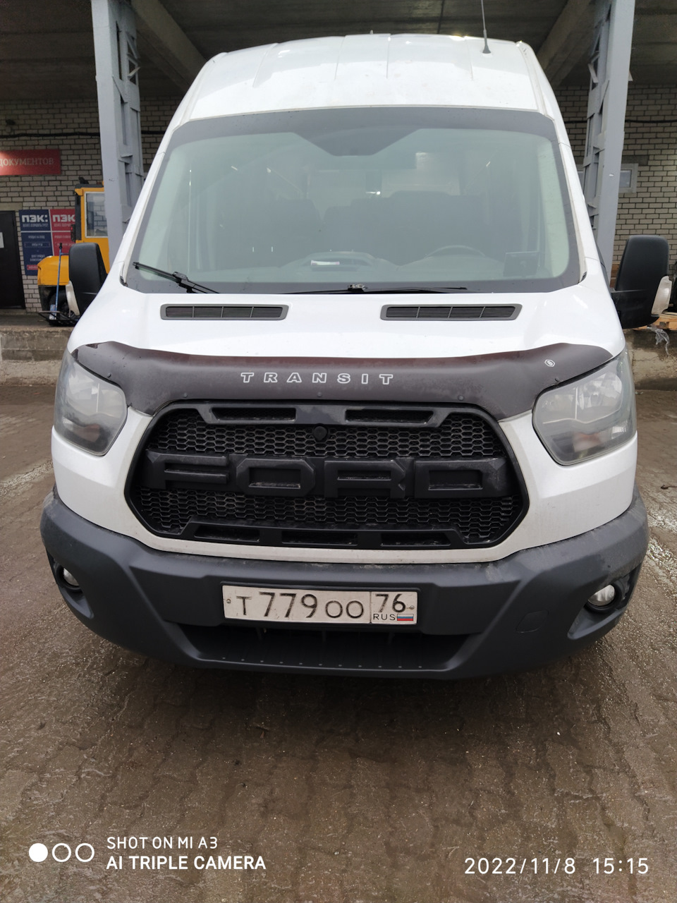 Мне понравилась решетка на чужом авто — Ford Transit (8G), 2,2 л, 2021 года  | стайлинг | DRIVE2