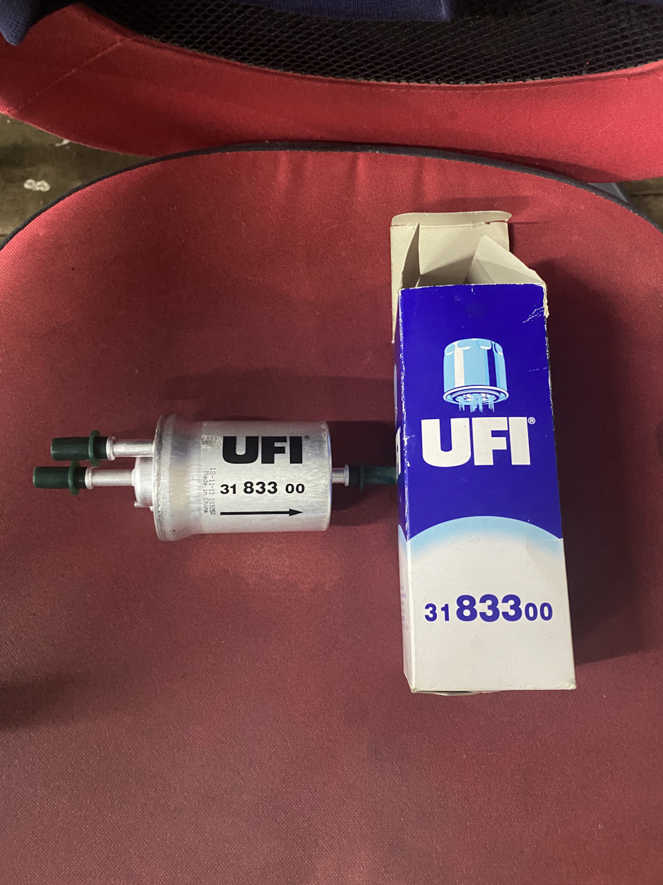 Замена топливного фильтра — Volkswagen Polo Sedan, 1,6 л, 2017 года ...