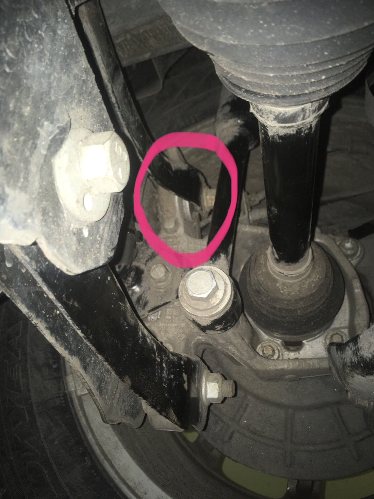 Люфт в заднем кулаке. — Jeep Cherokee (KL), 2,4 л, 2017 года | визит на ...