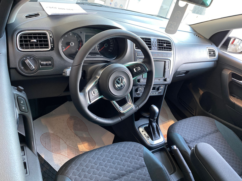 Фото в бортжурнале Volkswagen Polo Sedan