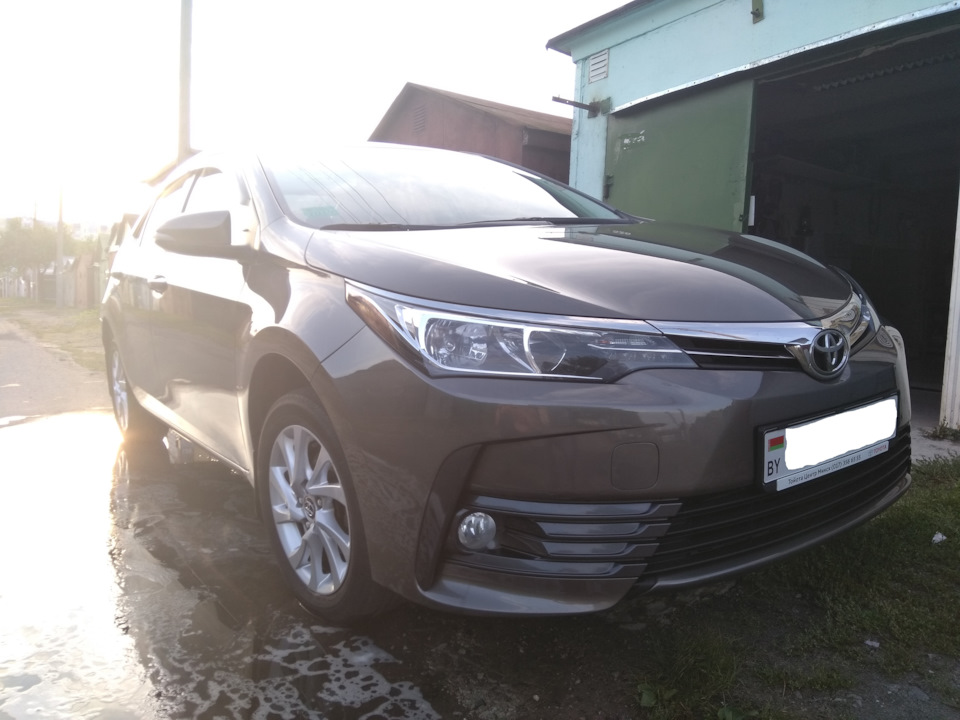 Установка парковочного радара (парктроника) — Toyota Corolla (160), 1,6 ...