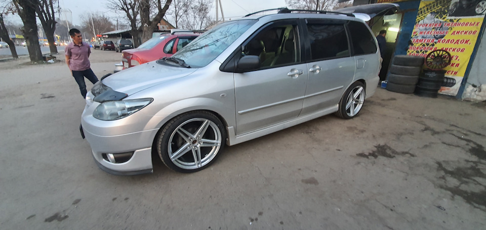 Мазда мпв на 18 дисках. Диски мпв. Mazda mpv 2. Mazda mpv r18. Диски мпв.