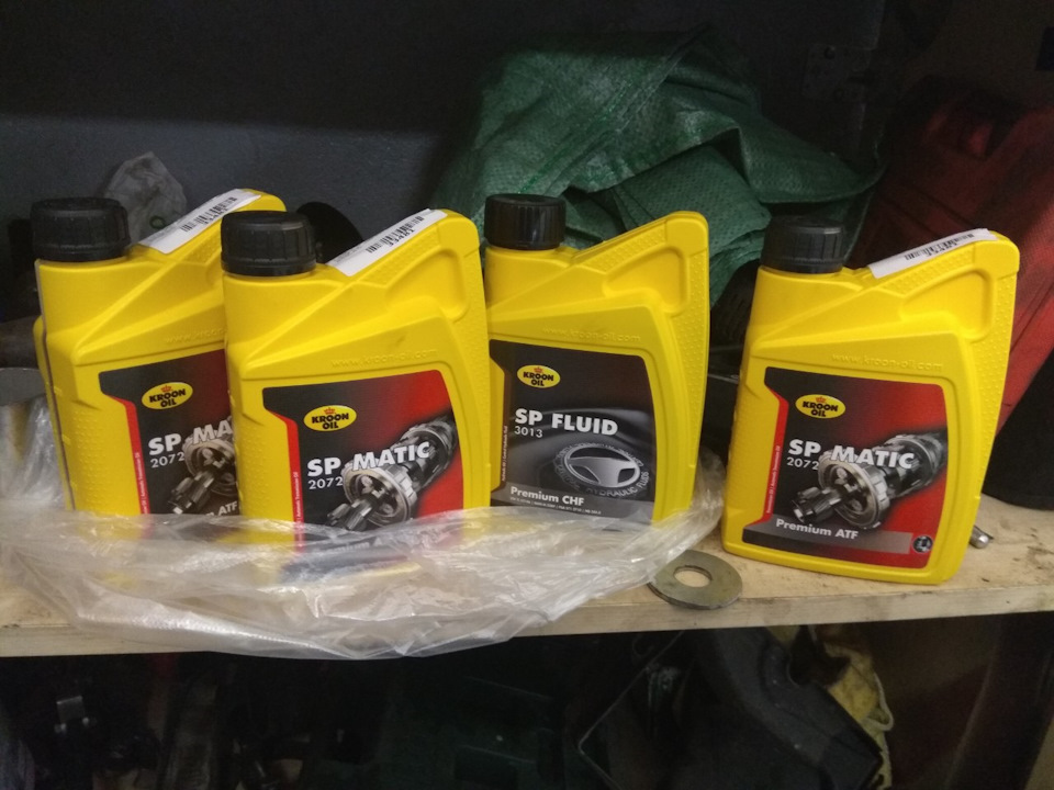 Замена масла в редукторе, жидкость и бачок ГУРа — Audi Q5 (1G), 2 л ...