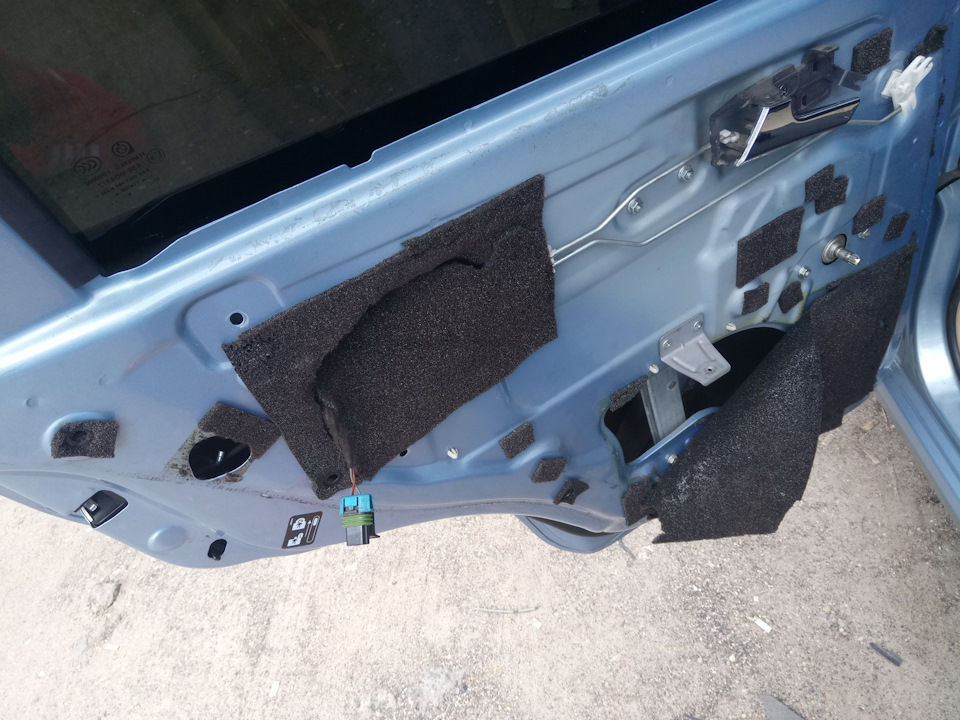 J0AAAgPQMOA 960 актуатор замка двери шевроле авео т250