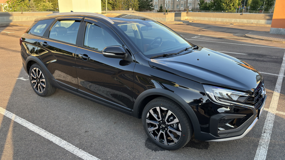 Lada Vesta SW Cross NARXLARI