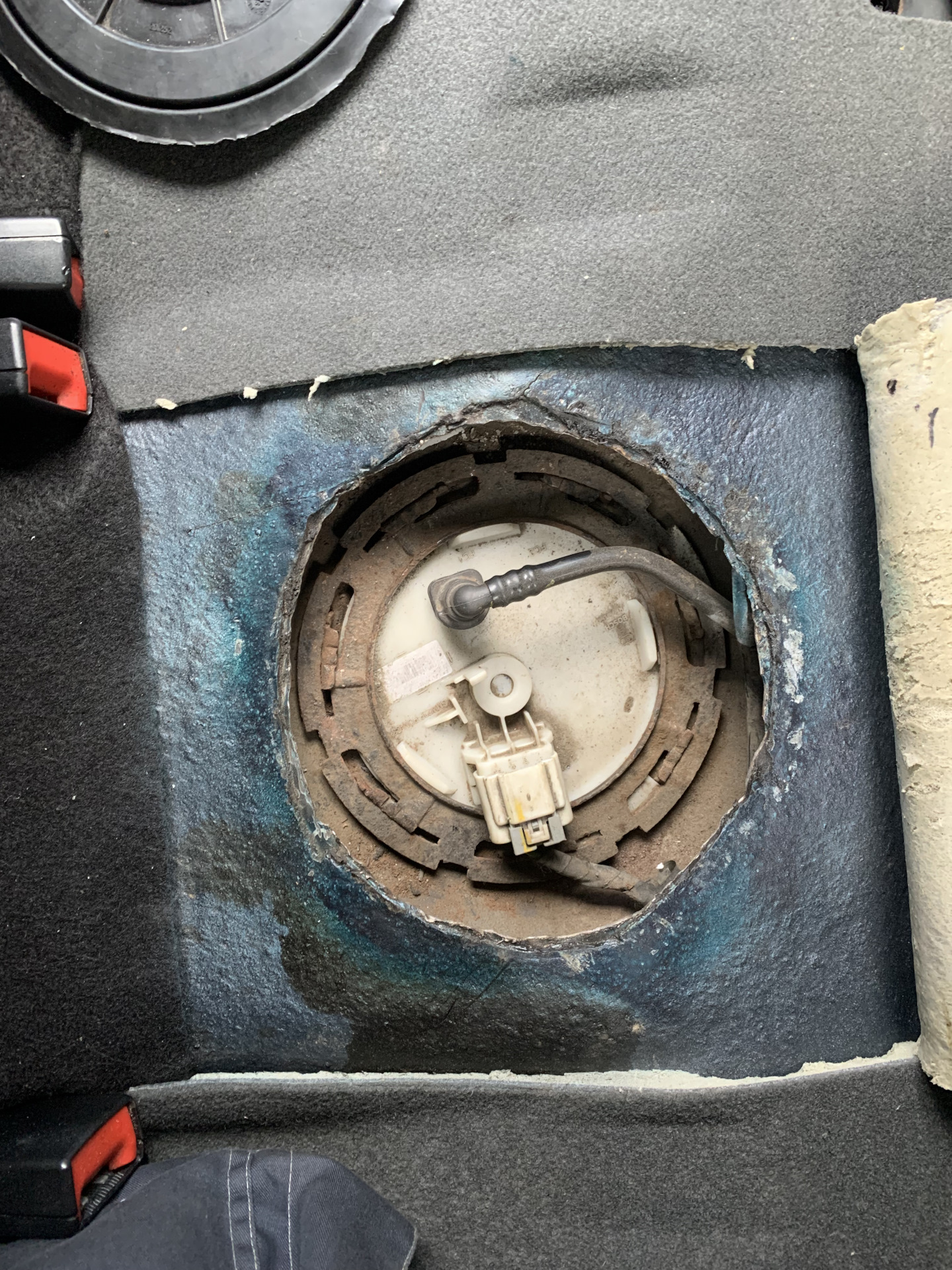 Не держит давление в топливной рампе. Форсунки. Плохой запуск после ...