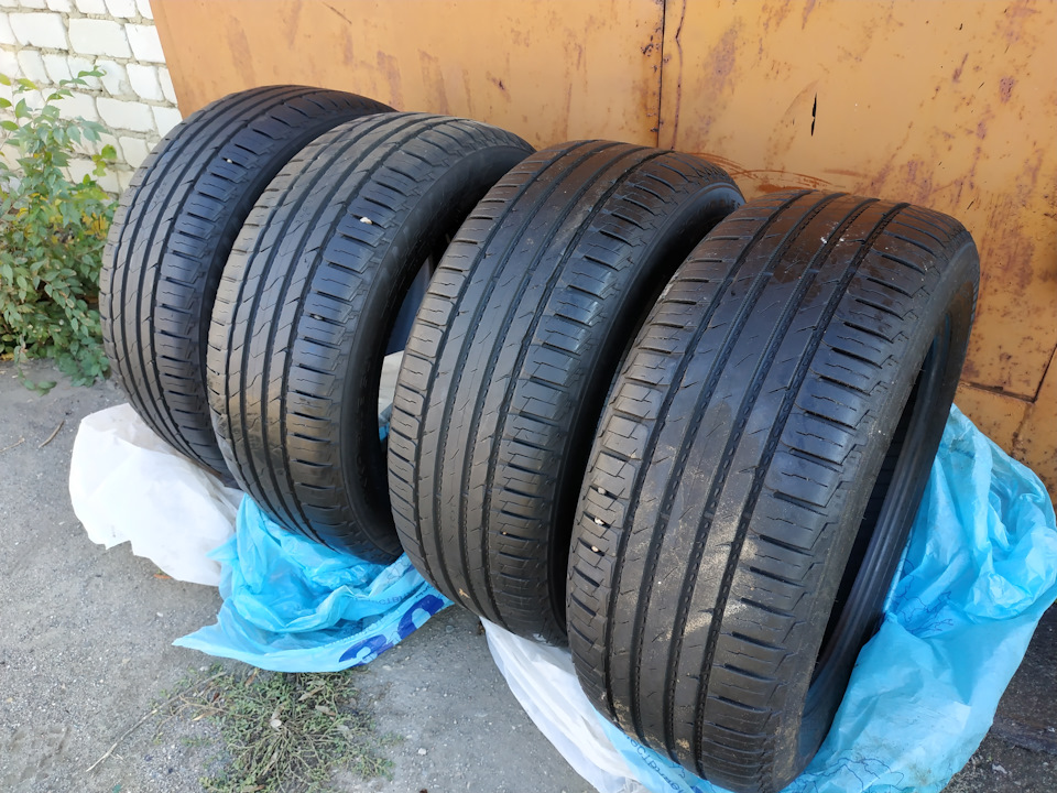 Nokian 235 55